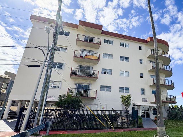 Boni Vista Two Condo photo 2